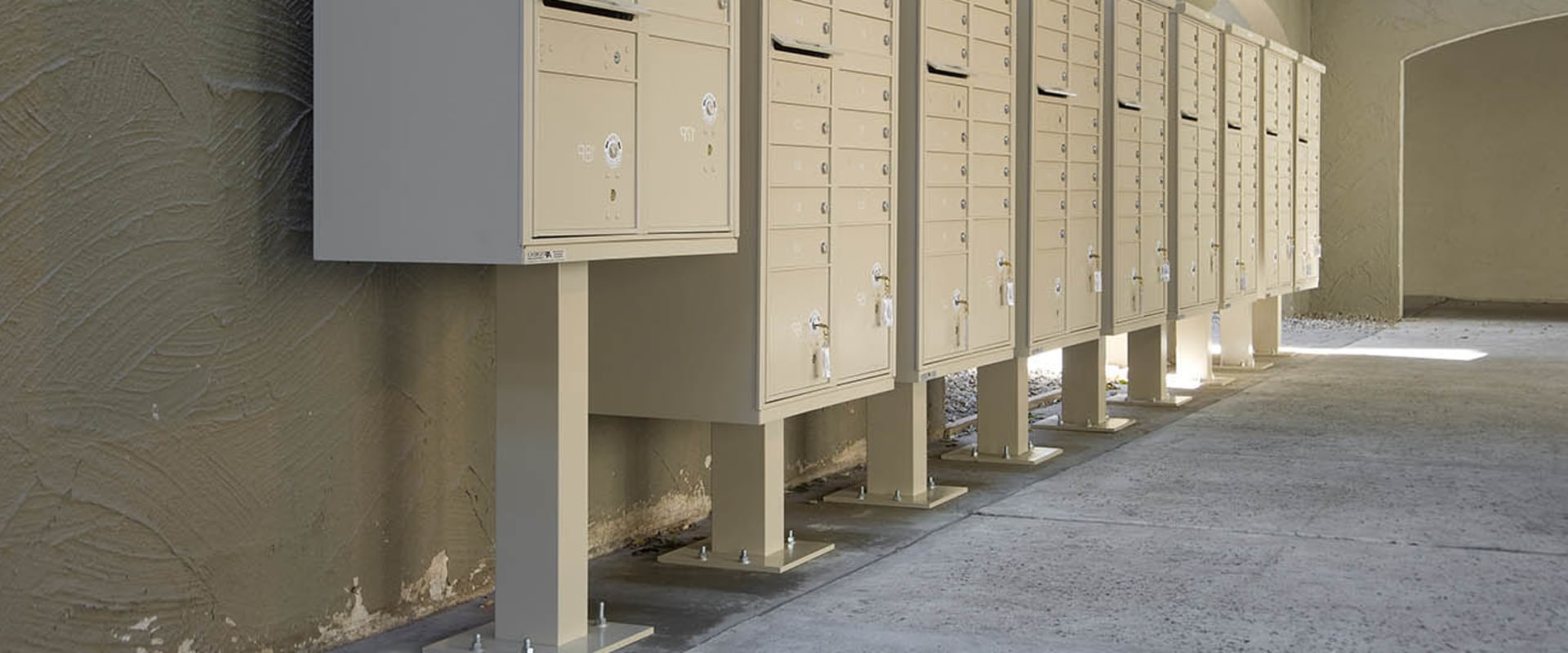 Maximizing Parcel Lockers at Post Offices in Bronx, New York